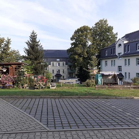 Ferienwohnung - August-Bebel-Str. 19 Oelsnitz  Екстериор снимка