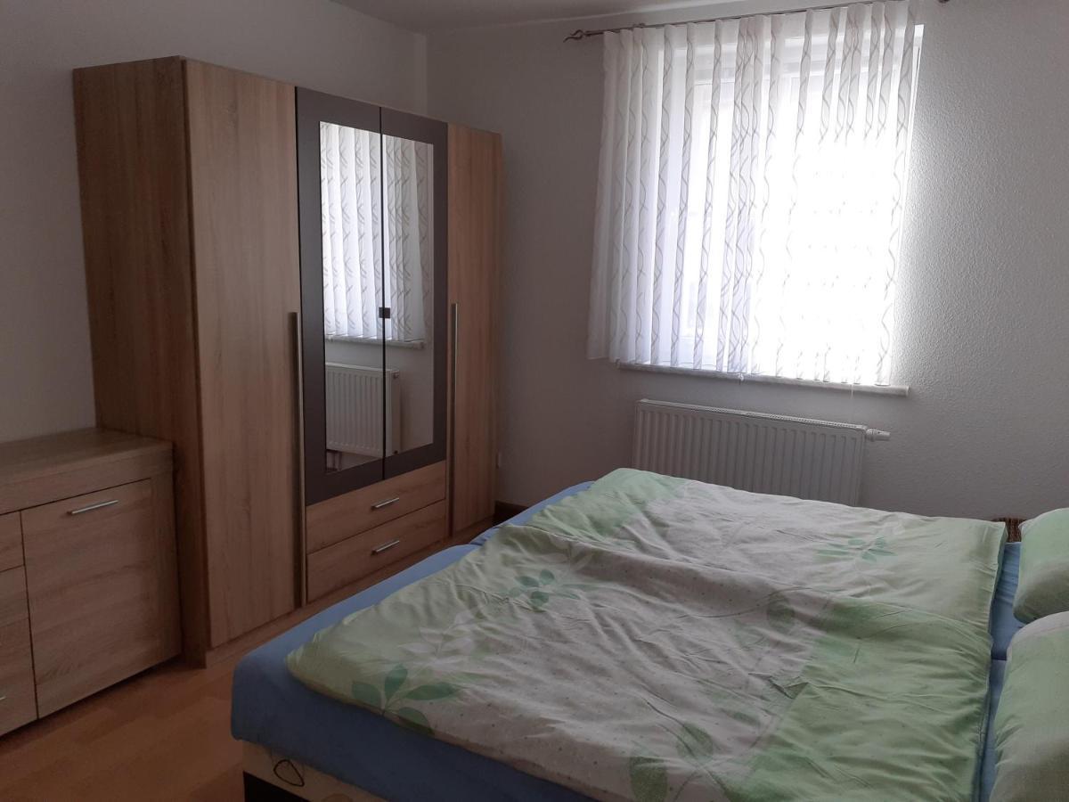 Ferienwohnung - August-Bebel-Str. 19 Oelsnitz  Екстериор снимка
