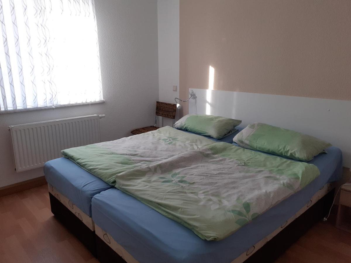 Ferienwohnung - August-Bebel-Str. 19 Oelsnitz  Екстериор снимка