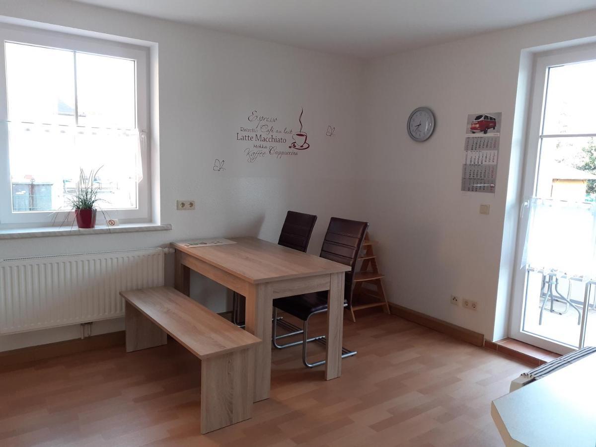 Ferienwohnung - August-Bebel-Str. 19 Oelsnitz  Екстериор снимка